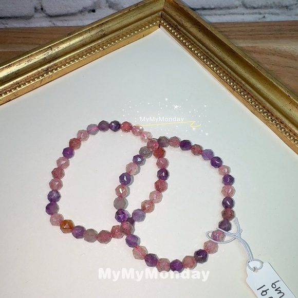 Handmade Jewelry - Strawberry Quartz And Amethyst Bracelet 6mm